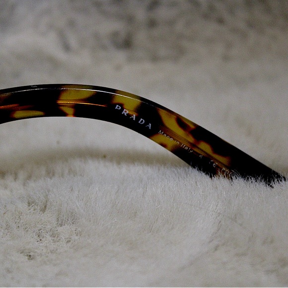 Prada Oversized Baroque Round Polarized Sunglasses - GUC - Picture 5 of 6